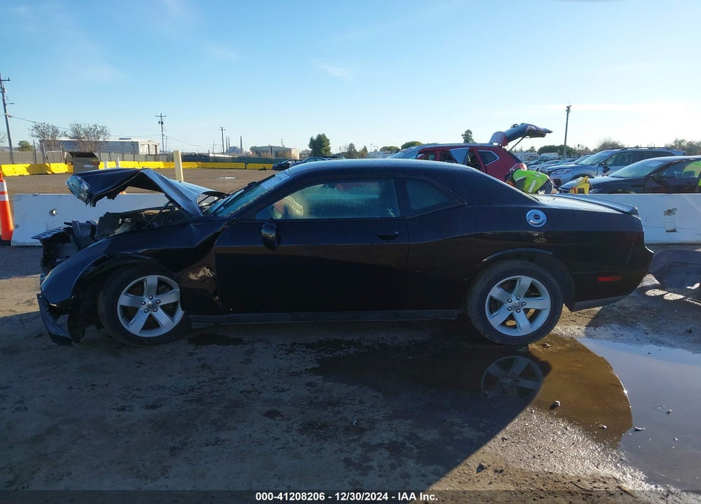 2014 DODGE CHALLENGER VIN: 2C3CDYAG5EH274569