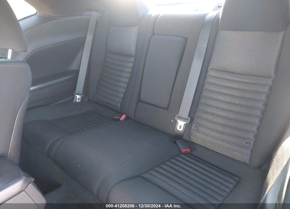 2014 DODGE CHALLENGER VIN: 2C3CDYAG5EH274569