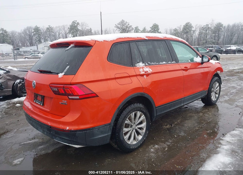 2018 VOLKSWAGEN TIGUAN 2.0T S VIN: 3VV0B7AXXJM133282