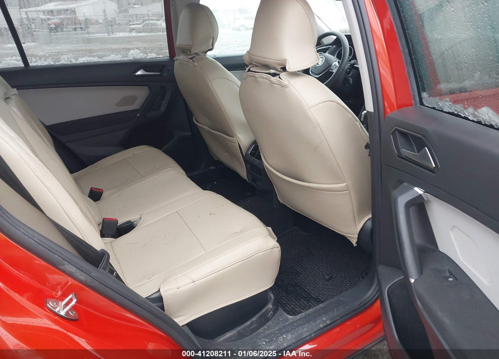 2018 VOLKSWAGEN TIGUAN 2.0T S VIN: 3VV0B7AXXJM133282
