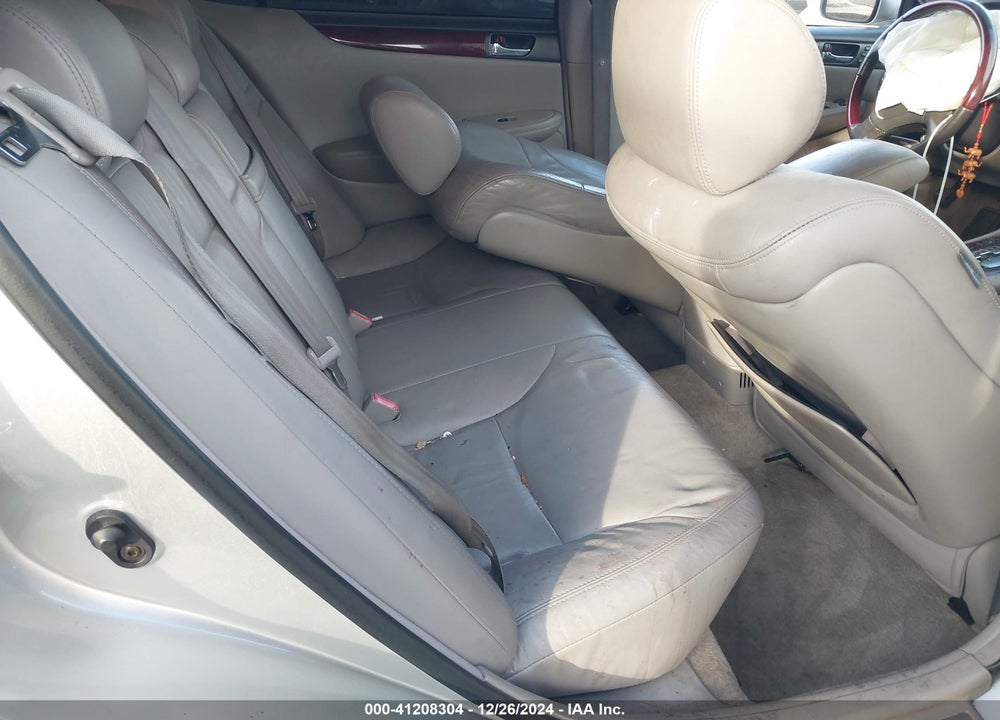 2004 LEXUS ES 330 VIN: JTHBA30G140016653