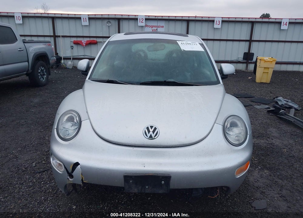 2000 VOLKSWAGEN NEW BEETLE GLX VIN: 3VWDD21C6YM469268