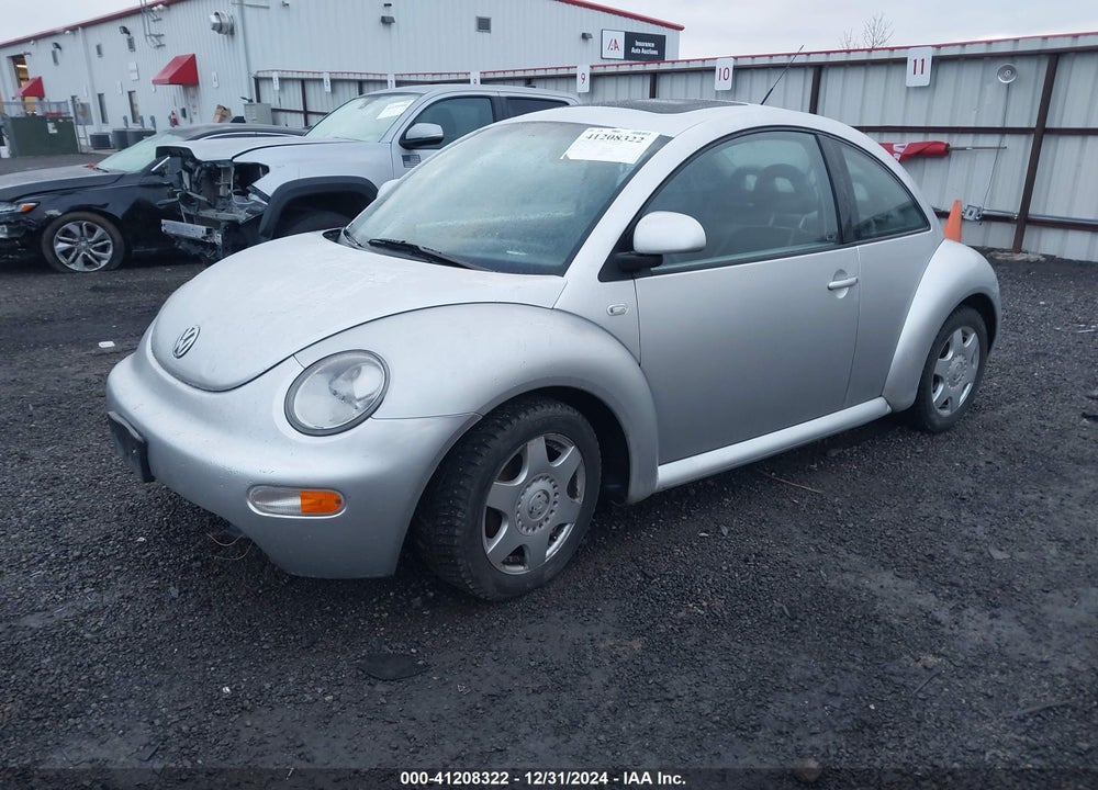 2000 VOLKSWAGEN NEW BEETLE GLX VIN: 3VWDD21C6YM469268
