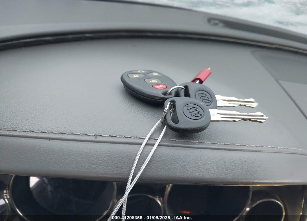 2014 BUICK ENCLAVE CONVENIENCE VIN: 5GAKRAKD1EJ240469