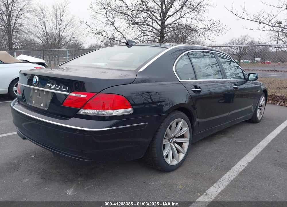 2007 BMW 750LI VIN: WBAHN83597DT69529