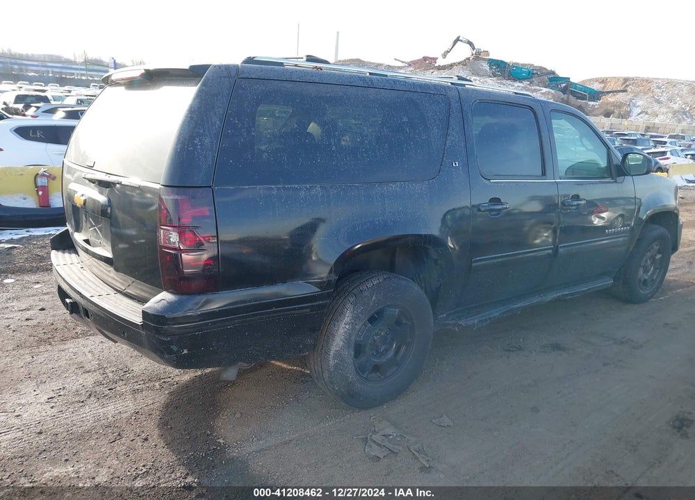 2014 CHEVROLET SUBURBAN K1500 LT VIN: 1GNSKJE70ER188902