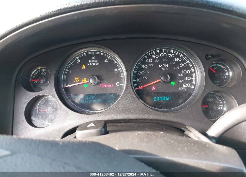 2014 CHEVROLET SUBURBAN K1500 LT VIN: 1GNSKJE70ER188902