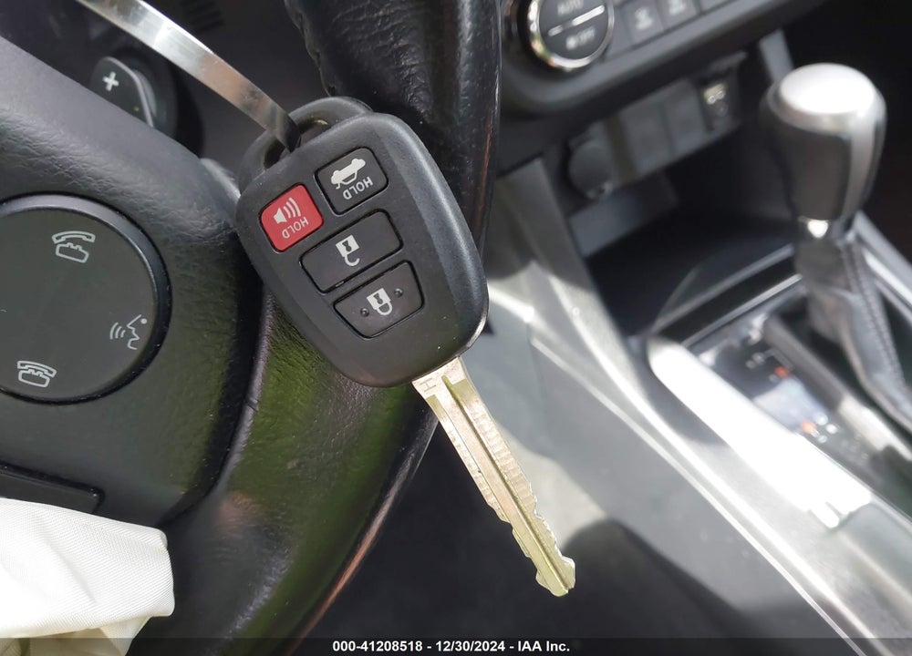 2016 TOYOTA COROLLA VIN: 2T1BURHE6GC577777