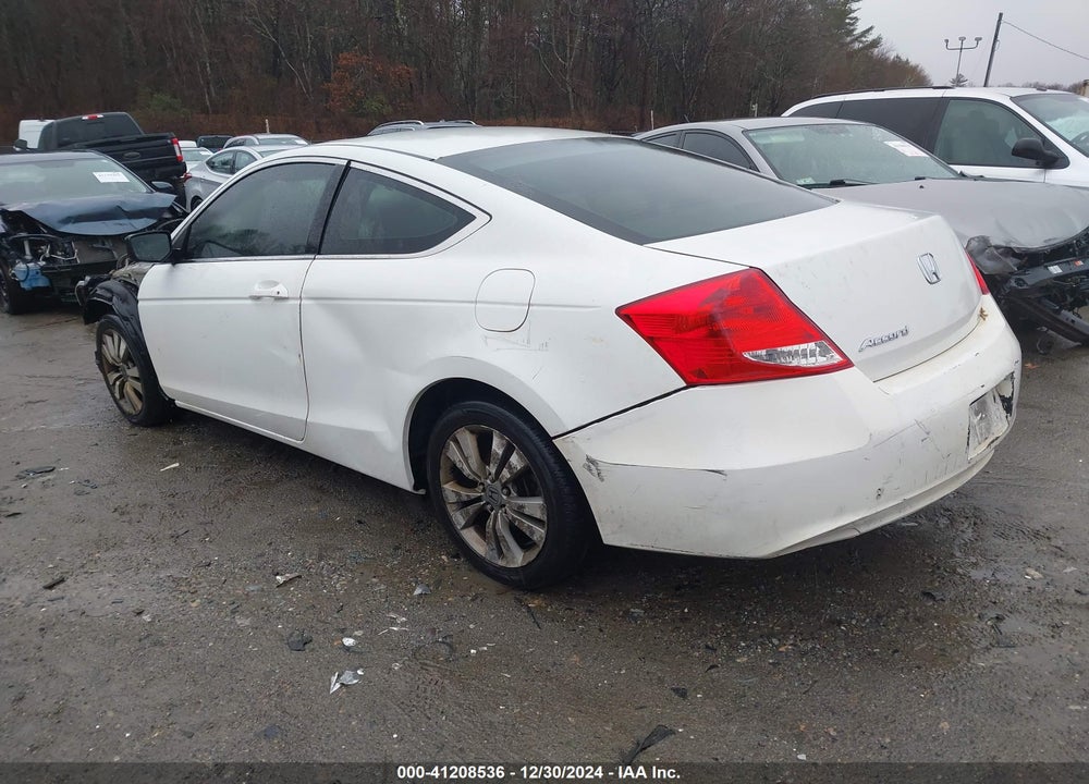 2012 HONDA ACCORD 2.4 EX VIN: 1HGCS1B76CA015092