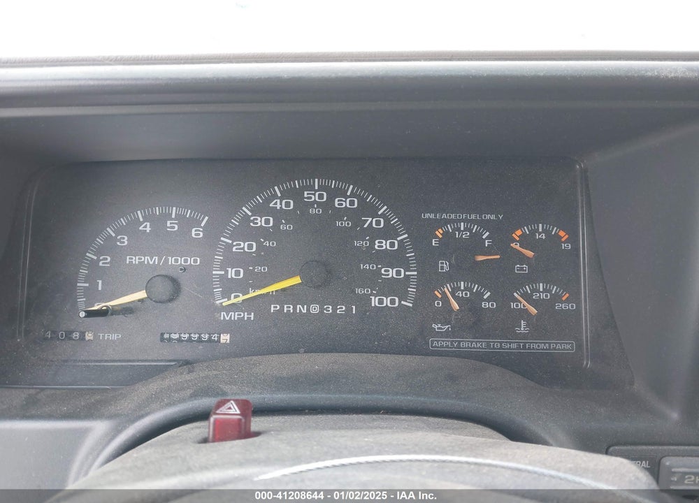 2000 CHEVROLET TAHOE K1500 VIN: 1GNEK13R2YR116525