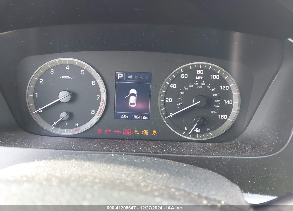 2015 HYUNDAI SONATA VIN: 5NPE24AF1FH206840