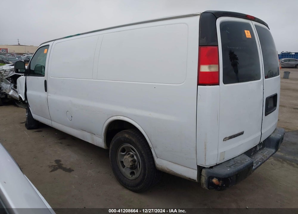 2008 CHEVROLET EXPRESS WORK VAN VIN: 1GCGG25C581119323