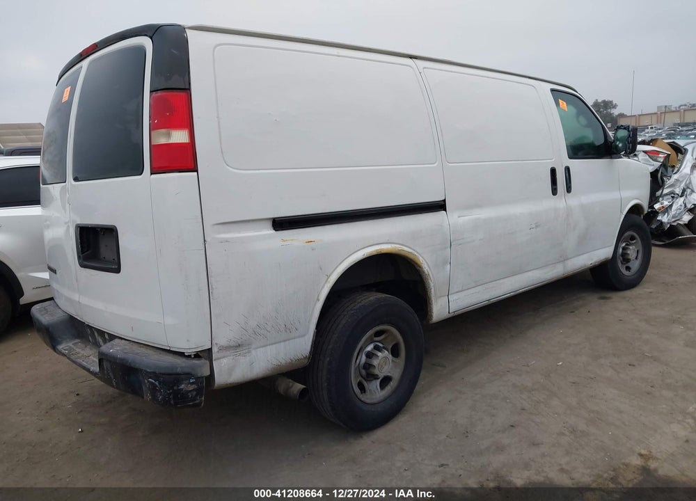 2008 CHEVROLET EXPRESS WORK VAN VIN: 1GCGG25C581119323
