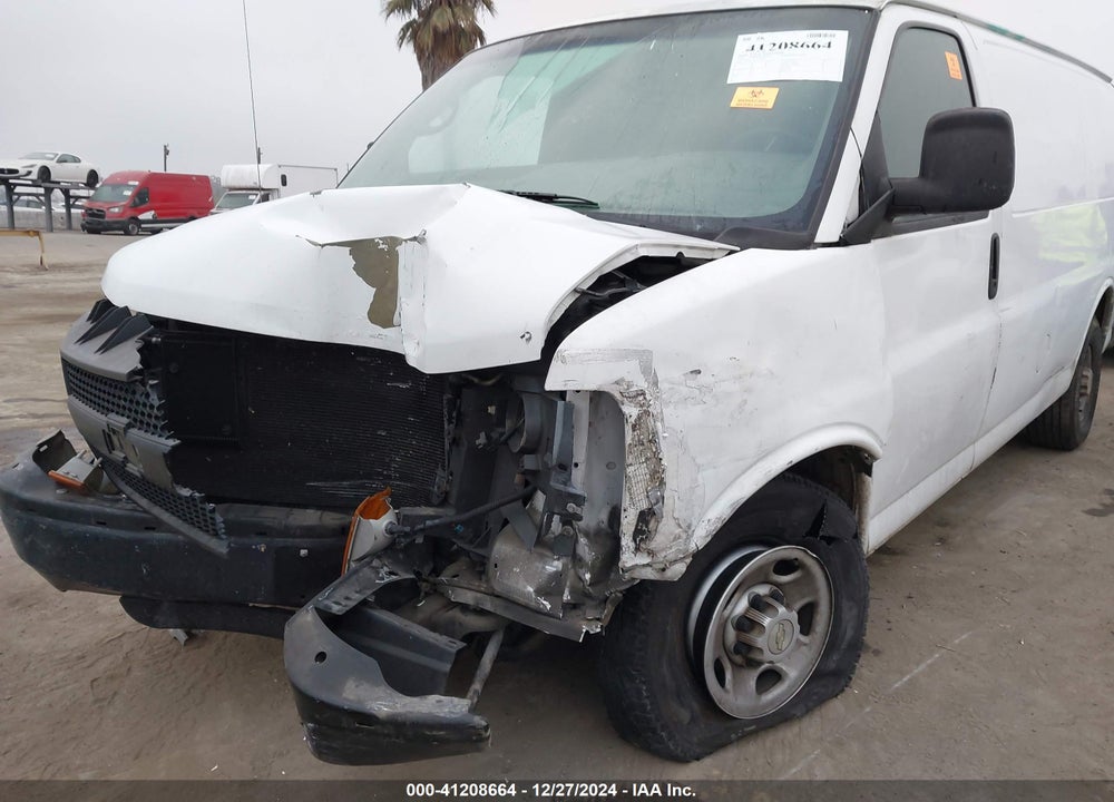 2008 CHEVROLET EXPRESS WORK VAN VIN: 1GCGG25C581119323