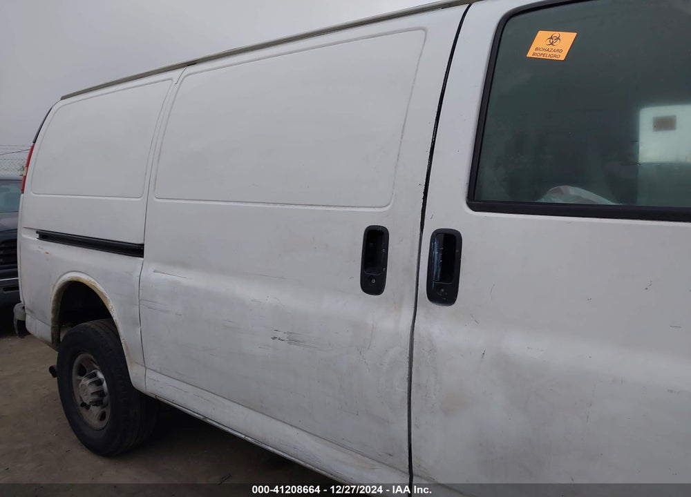 2008 CHEVROLET EXPRESS WORK VAN VIN: 1GCGG25C581119323