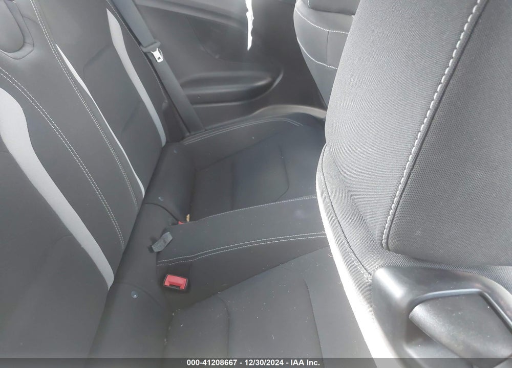 2019 CHEVROLET CAMARO VIN: 1G1FB1RX5K0131382