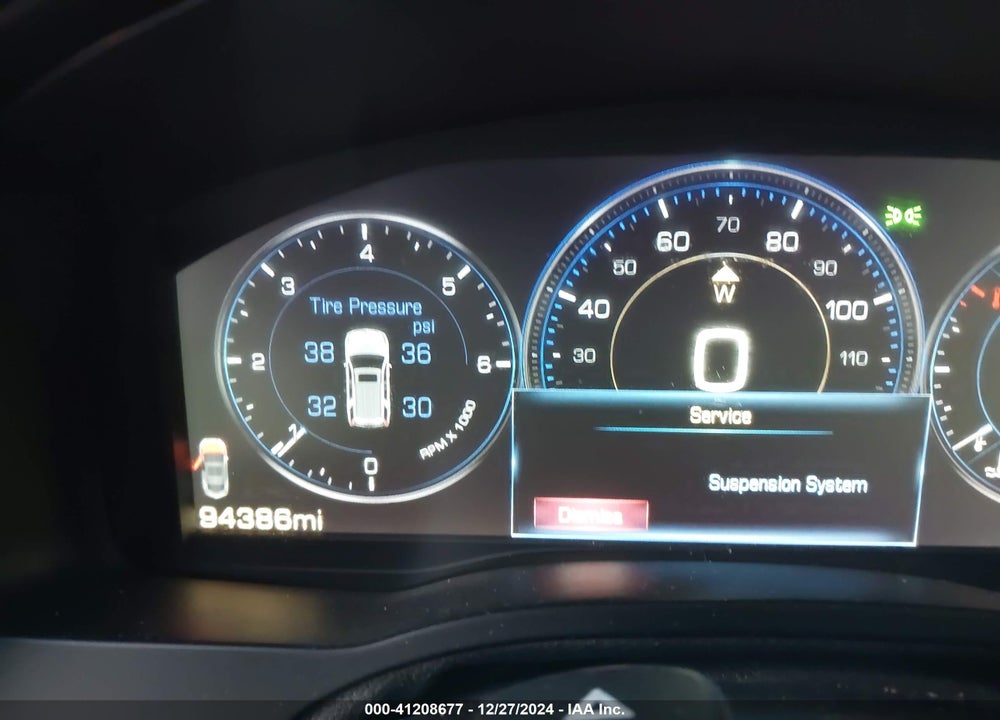 2015 CADILLAC ESCALADE LUXURY VIN: 1GYS4MKJ3FR657836