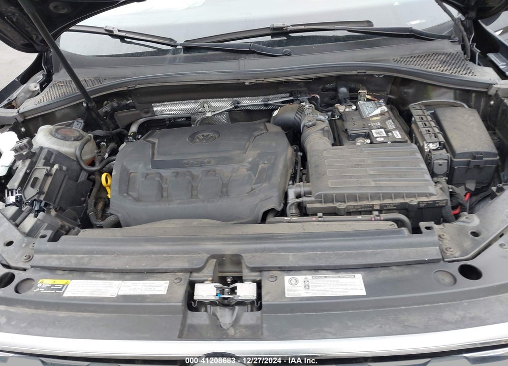 2018 VOLKSWAGEN TIGUAN SEL PREMIUM VIN: 3VV4B7AX1JM187961