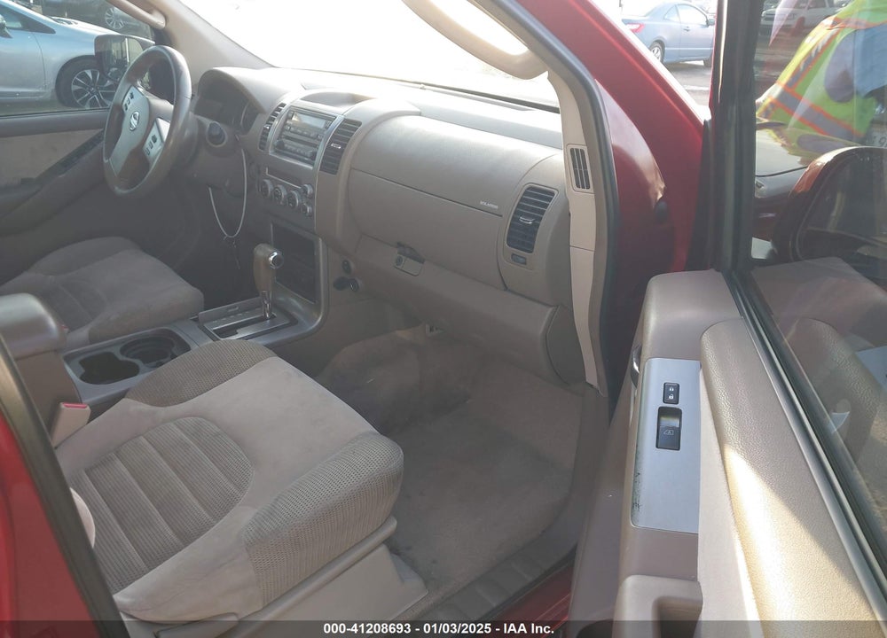 2007 NISSAN PATHFINDER SE VIN: 5N1AR18U17C602305