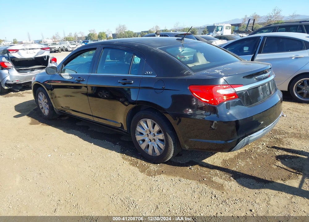 2011 CHRYSLER 200 LX VIN: 1C3BC4FB0BN611155