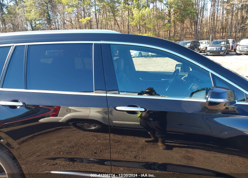 2025 CADILLAC XT6 PREMIUM LUXURY VIN: 1GYKPCRS0SZ120352