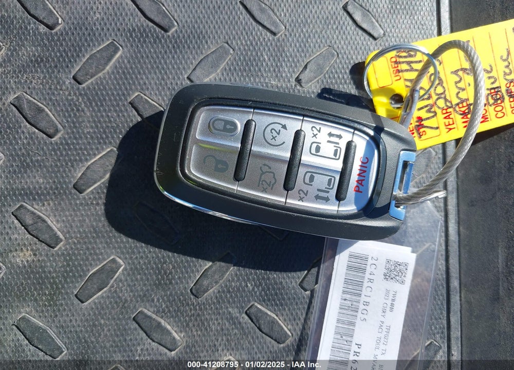 2023 CHRYSLER PACIFICA TOURING L VIN: 2C4RC1BG5PR621572