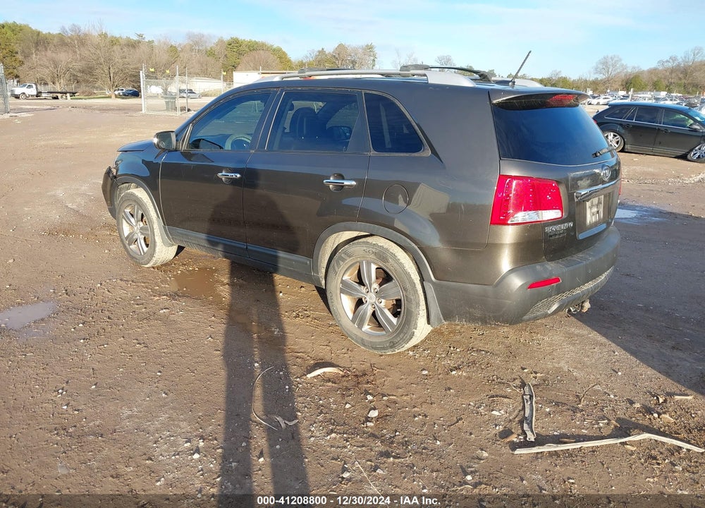2013 KIA SORENTO EX VIN: 5XYKU3A67DG354809