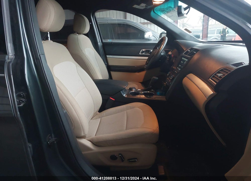 2016 FORD EXPLORER XLT VIN: 1FM5K8D85GGC62608