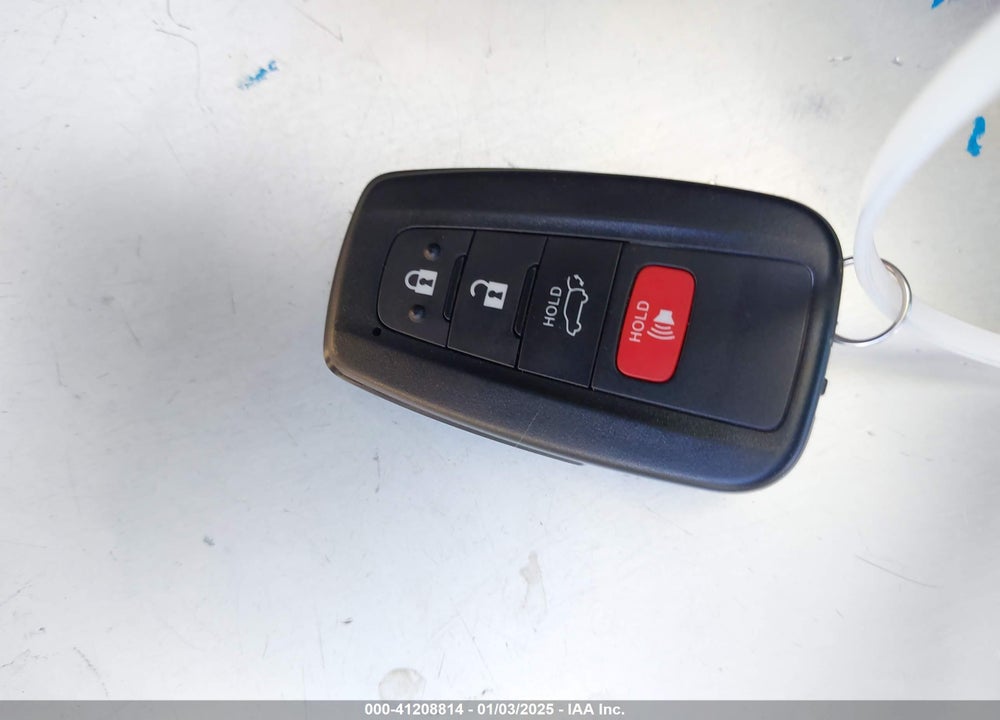 2024 TOYOTA RAV4 HYBRID XLE PREMIUM VIN: JTMB6RFV2RD149823