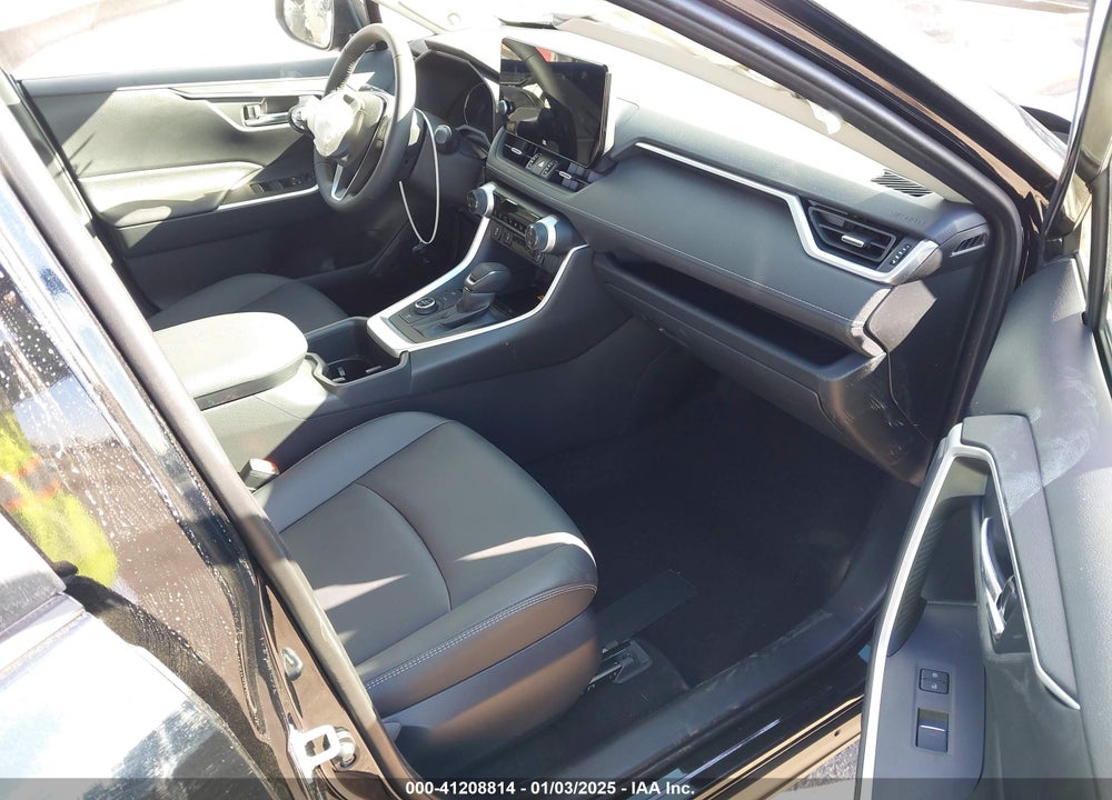 2024 TOYOTA RAV4 HYBRID XLE PREMIUM VIN: JTMB6RFV2RD149823