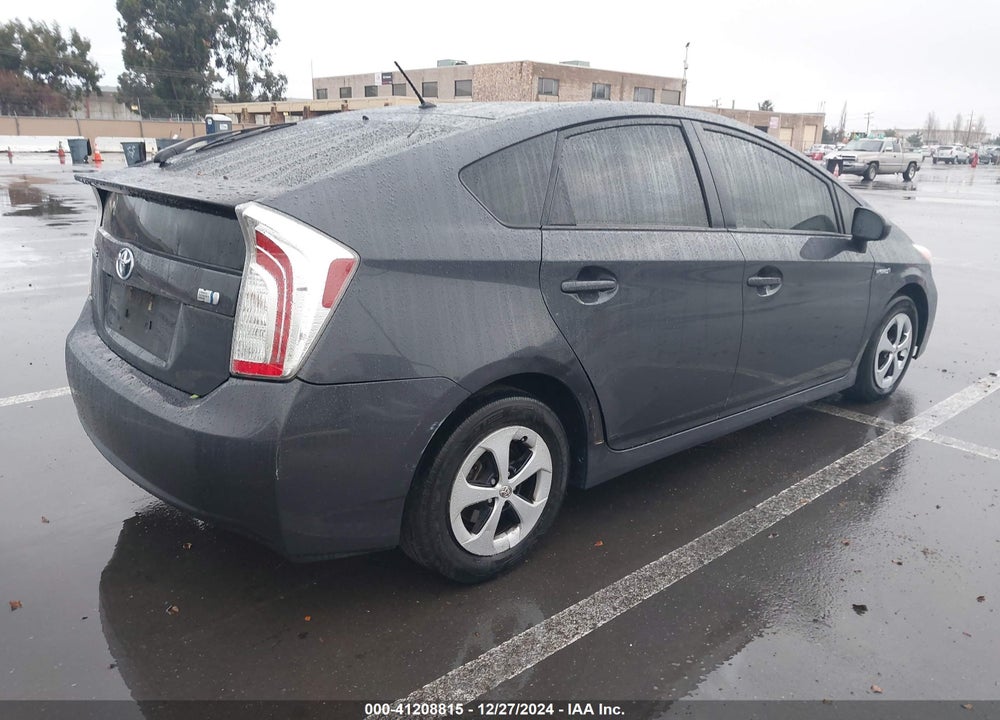 2013 TOYOTA PRIUS VIN: JTDKN3DU2D5595628