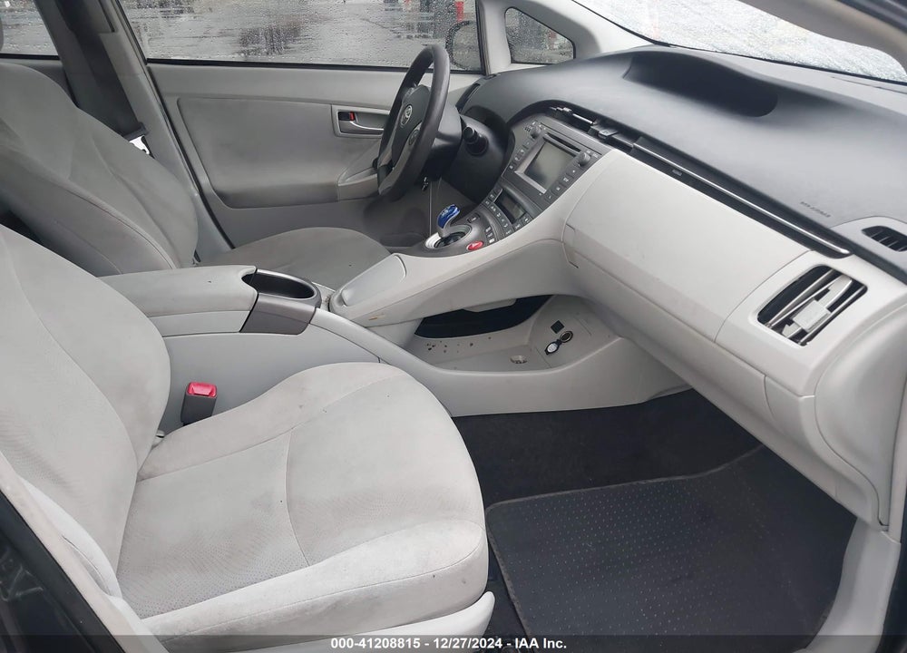 2013 TOYOTA PRIUS VIN: JTDKN3DU2D5595628