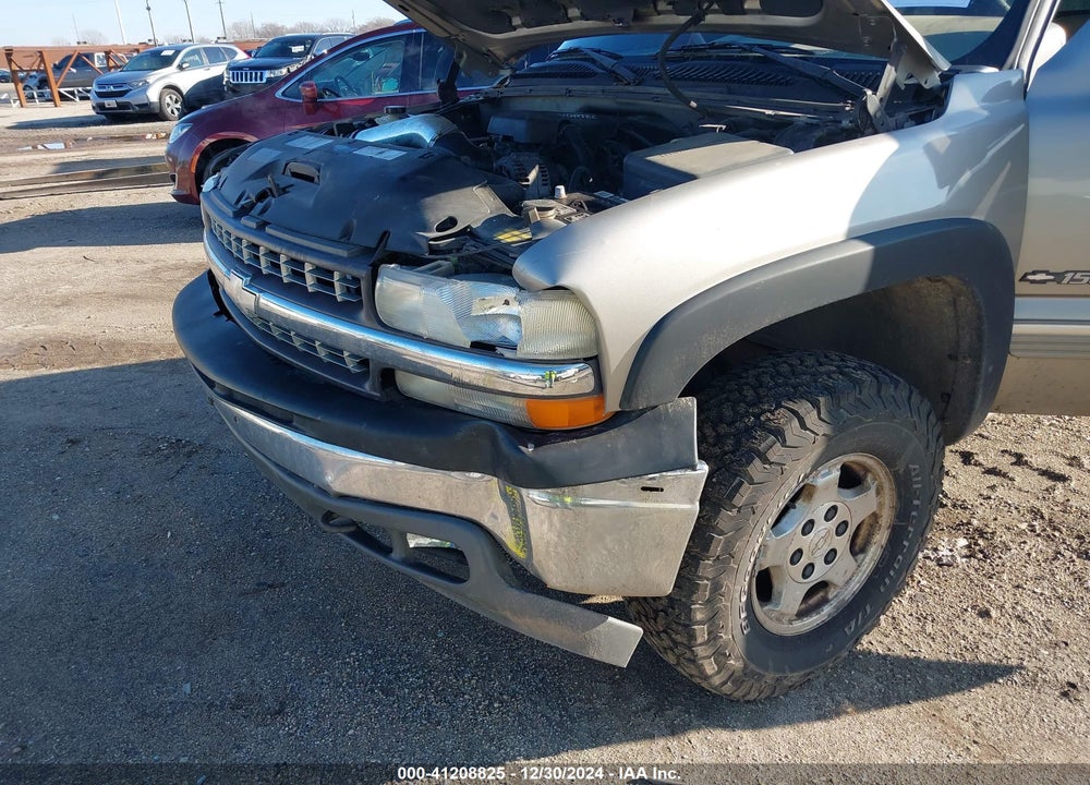 2000 CHEVROLET SILVERADO 1500 LS VIN: 2GCEK19T2Y1405036
