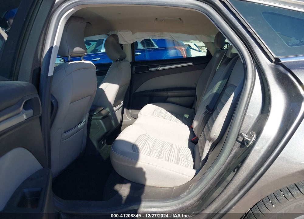 2016 FORD FUSION S VIN: 3FA6P0G70GR245860