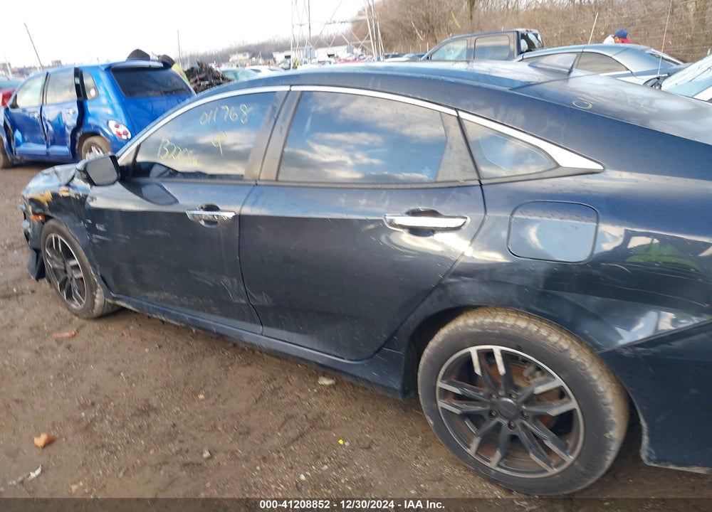 2016 HONDA CIVIC VIN: 19XFC1F97GE011768
