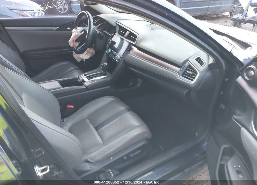 2016 HONDA CIVIC VIN: 19XFC1F97GE011768