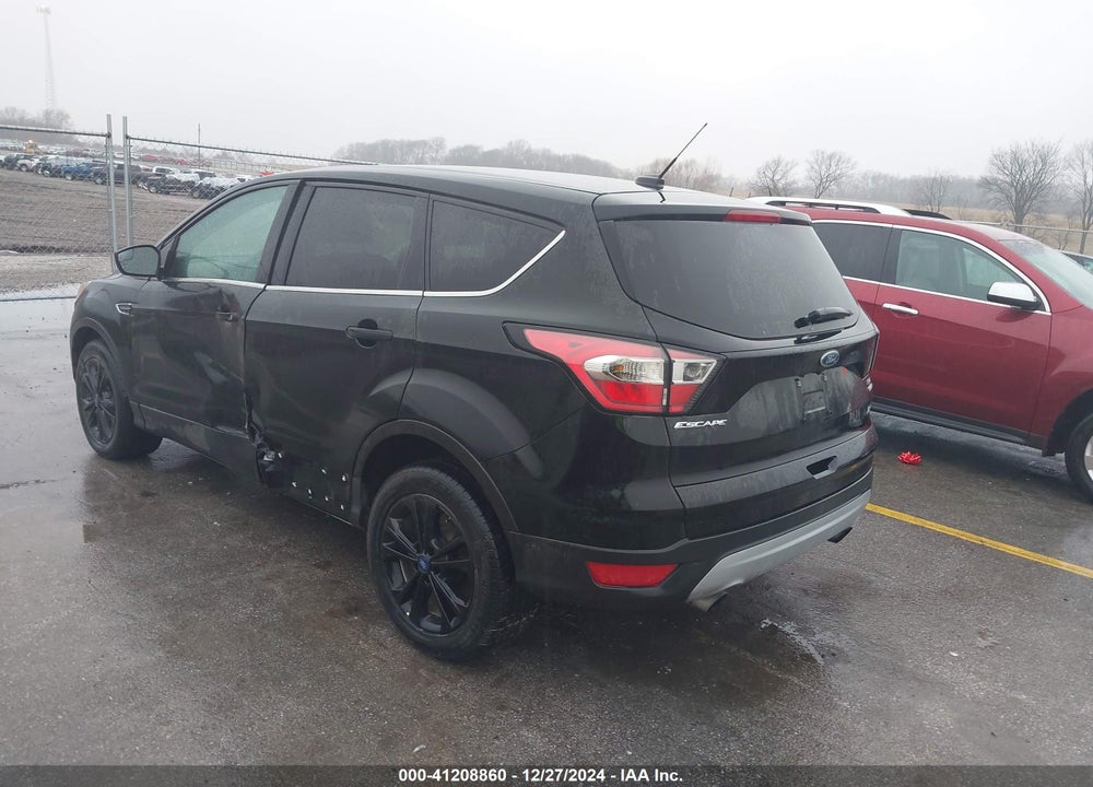 2017 FORD ESCAPE SE VIN: 1FMCU9GD7HUB78874