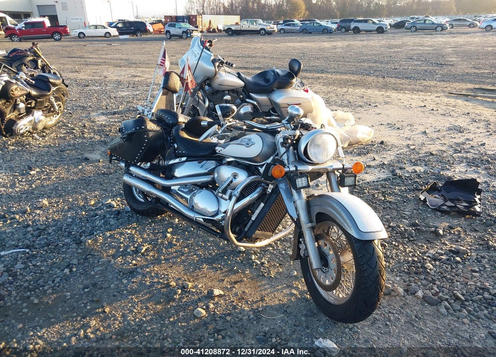 2003 SUZUKI VL800 VIN: JS1VS54A432105935