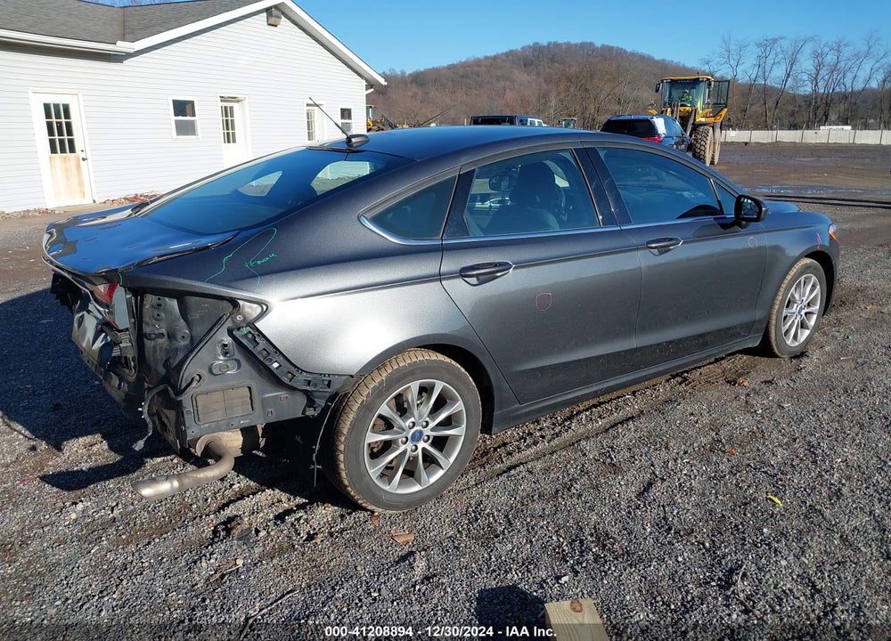 2017 FORD FUSION SE VIN: 3FA6P0HD6HR346780