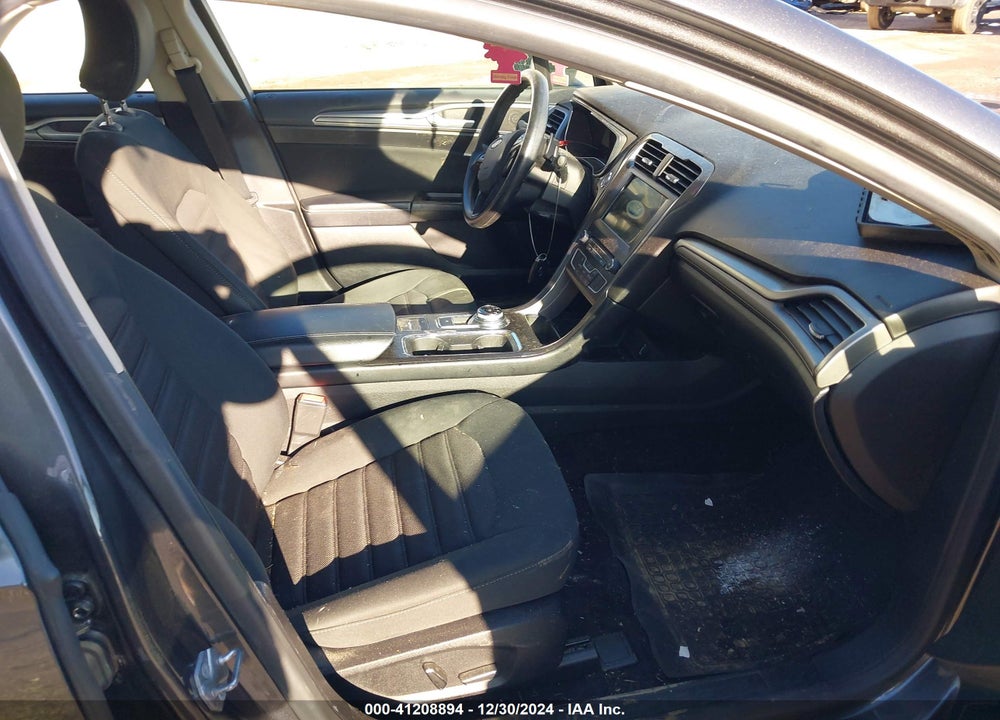 2017 FORD FUSION SE VIN: 3FA6P0HD6HR346780