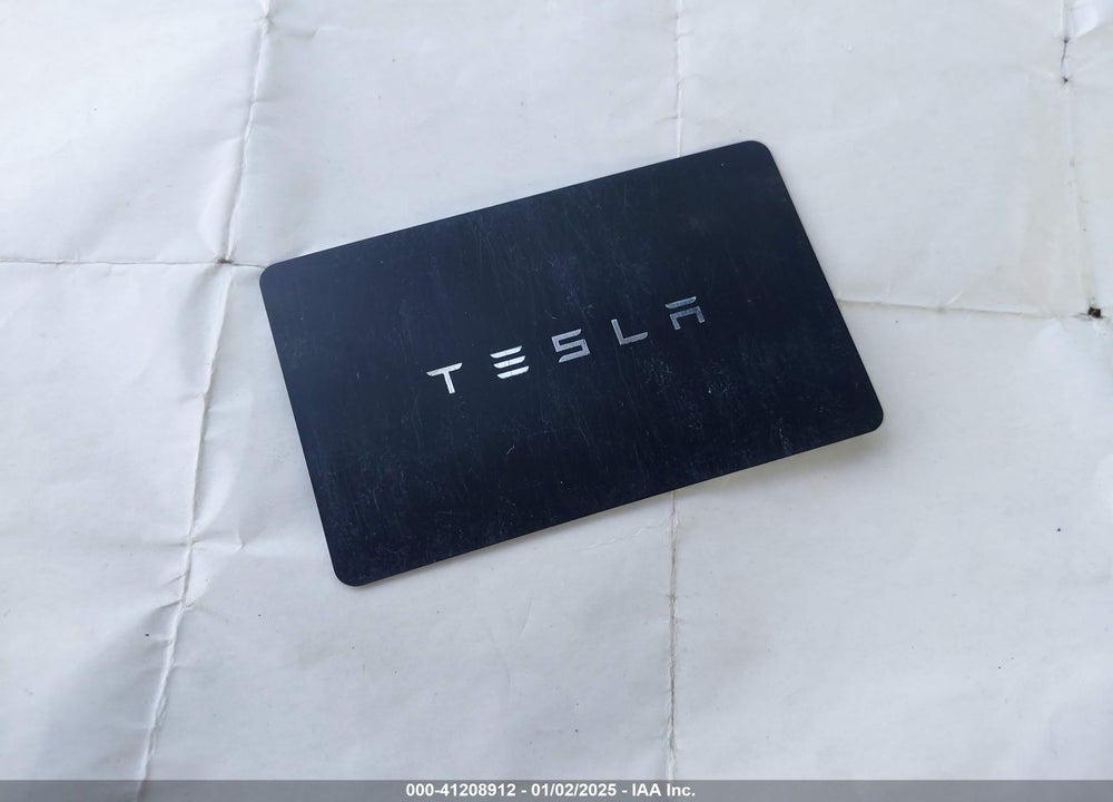 2021 TESLA MODEL Y LONG RANGE DUAL MOTOR ALL-WHEEL DRIVE VIN: 5YJYGDEE5MF096676