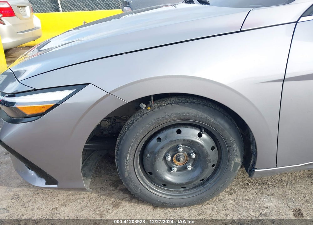 2024 HYUNDAI ELANTRA VIN: KMHLS4DG8RU673139