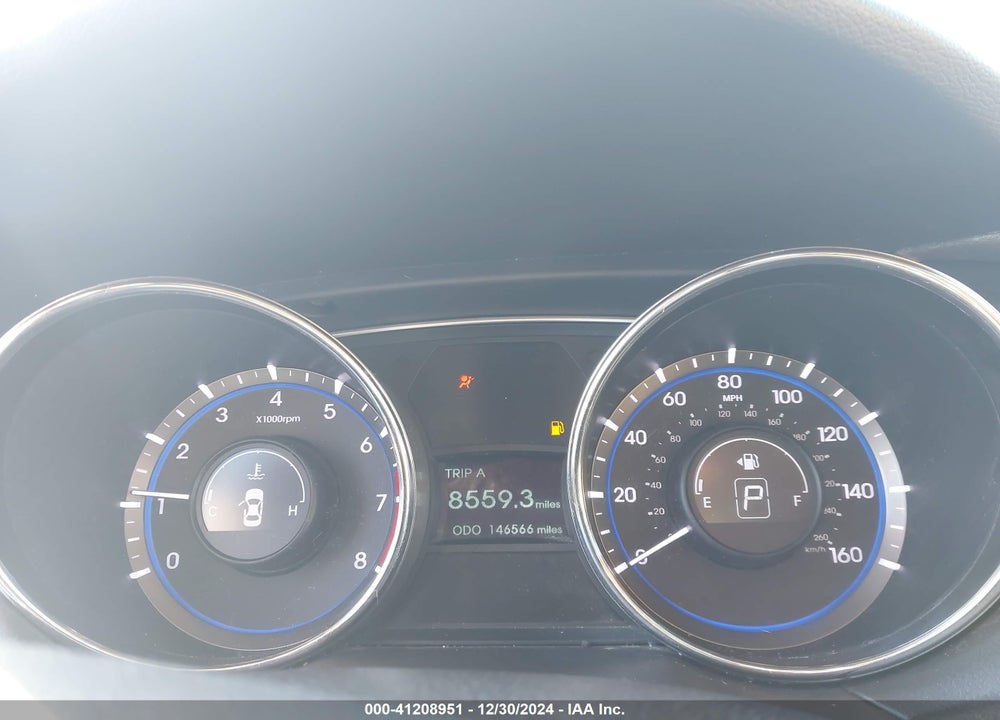 2011 HYUNDAI SONATA VIN: 5NPEB4AC2BH026332