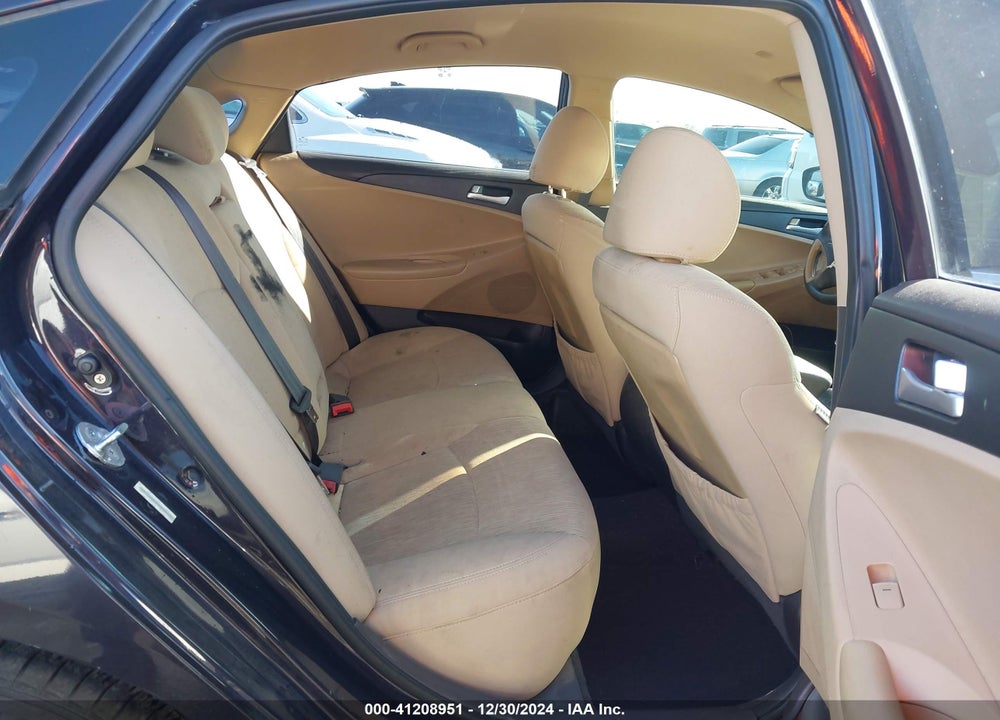 2011 HYUNDAI SONATA VIN: 5NPEB4AC2BH026332