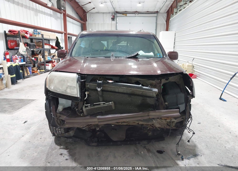 2011 HONDA PILOT TOURING VIN: 5FNYF4H94BB074604