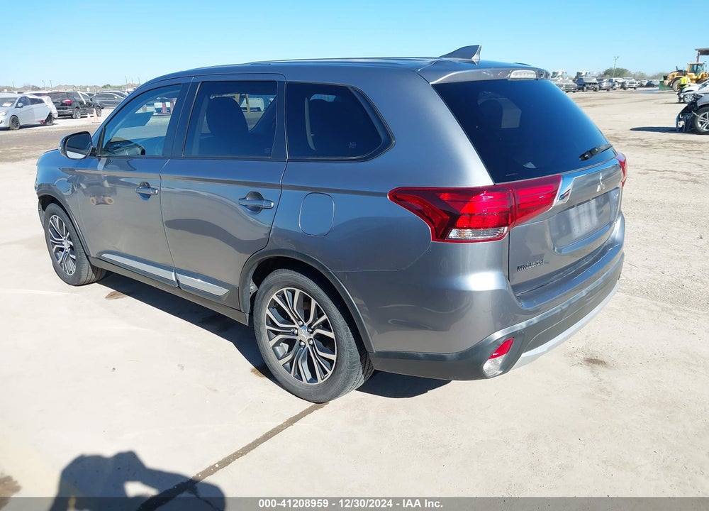 2017 MITSUBISHI OUTLANDER VIN: JA4AD3A37HZ014143