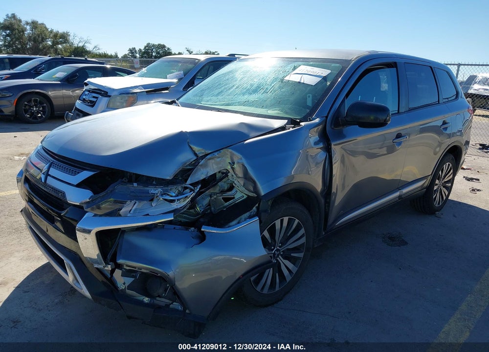2020 MITSUBISHI OUTLANDER ES VIN: JA4AD2A38LZ018396