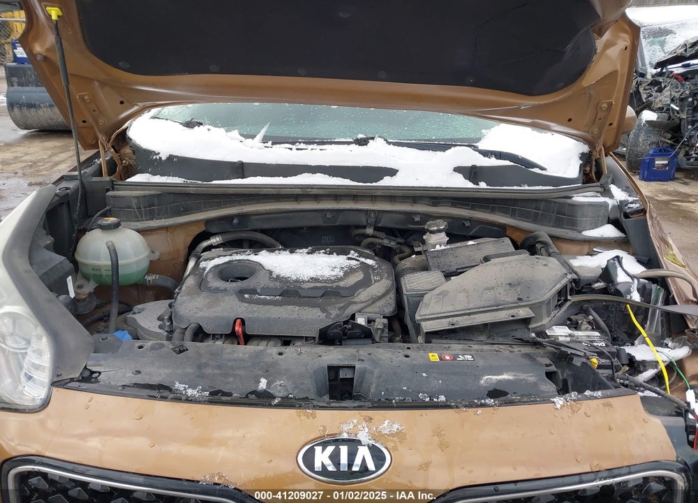 2018 KIA SPORTAGE LX VIN: KNDPMCAC5J7438065