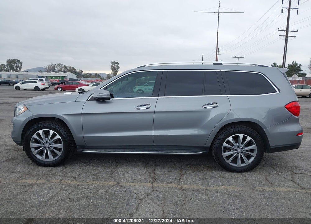 2015 MERCEDES-BENZ GL 450 4MATIC VIN: 4JGDF6EE3FA492478