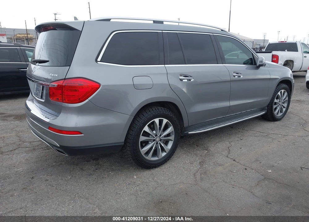2015 MERCEDES-BENZ GL 450 4MATIC VIN: 4JGDF6EE3FA492478